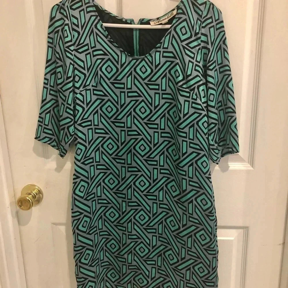 Annabella jr dress size med